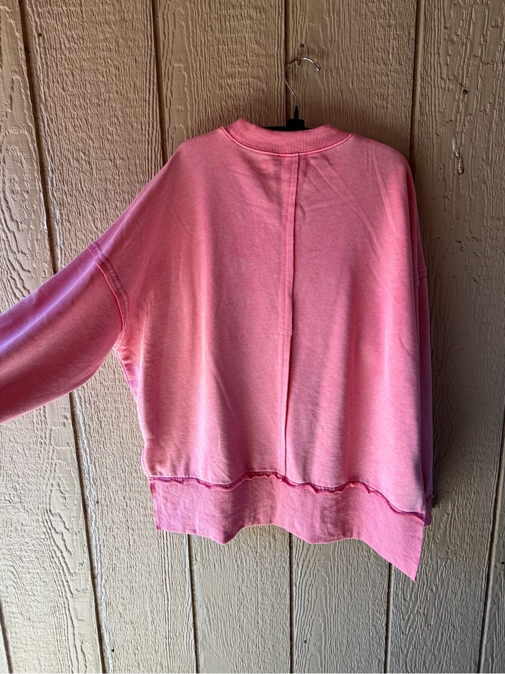 Pink LOVE Sweatshirt M/L - Picture 2 of 6